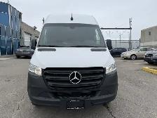 2019 Mercedes-Benz Sprinter Van - Photo 8