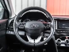 2020 Hyundai Elantra Essential - One Owner I No Accidents I Heat - Photo 12