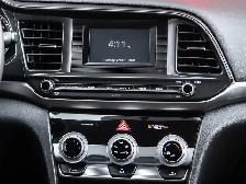 2020 Hyundai Elantra Essential - One Owner I No Accidents I Heat - Photo 18