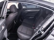 2020 Hyundai Elantra Essential - One Owner I No Accidents I Heat - Photo 21