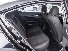 2020 Hyundai Elantra Essential - One Owner I No Accidents I Heat - Photo 22