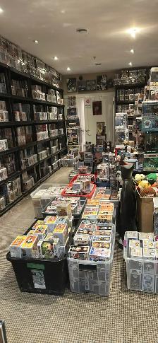 Jerrys toys spooky funko pop sale! - Photo 7