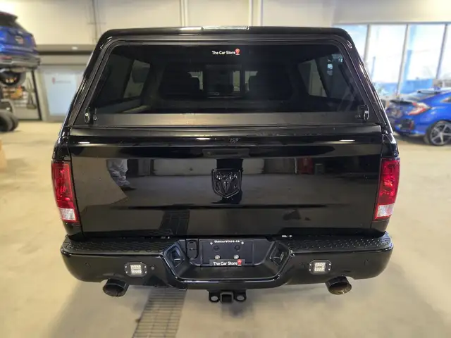 2019 RAM 1500 SLT Leather | Sunroof | No Accidents - Photo 6