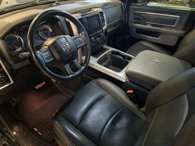 2019 RAM 1500 SLT Leather | Sunroof | No Accidents - Photo 9
