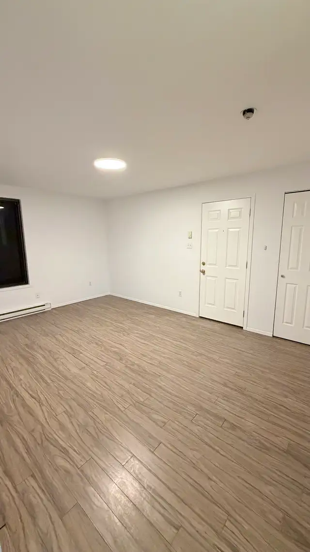 4-1/2 Apt in Mtl. West for rent - Photo 6