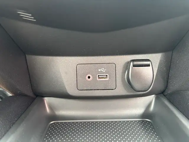 2022 Nissan Qashqai AWD S CVT • One Owner • Accident Free CarFax - Photo 20