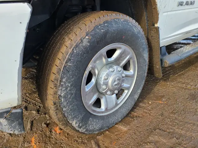 2019 Dodge Ram 3500 - Photo 27