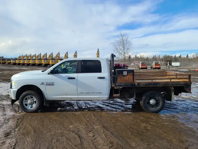 2018 Dodge Ram 3500 - Photo 8
