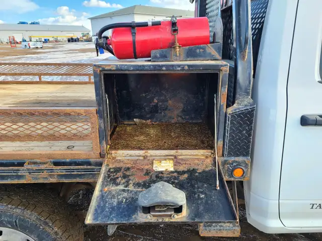 2018 Dodge Ram 3500 - Photo 23