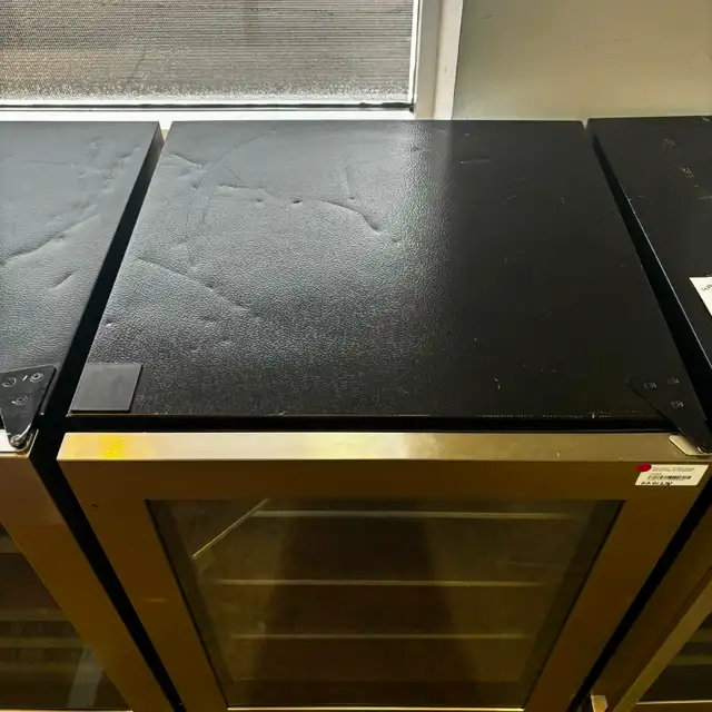 Econoplus Halifax Big Sale Hisense Beverage Cooler- OPEN BOX - Photo 4