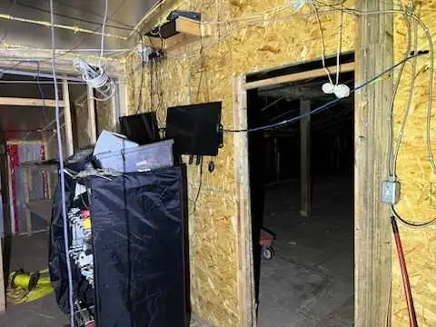 4800 sq/ft barn for rent $3500/month - Photo 4