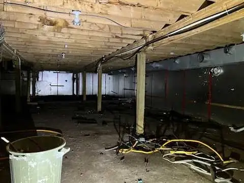 4800 sq/ft barn for rent $3500/month - Photo 10