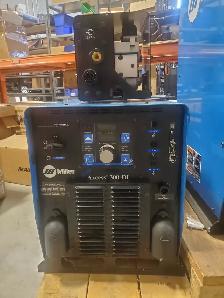 Miller Axcess 300-DI Industrial MIG Welder w/ Feeder – Aluminum - Photo 2