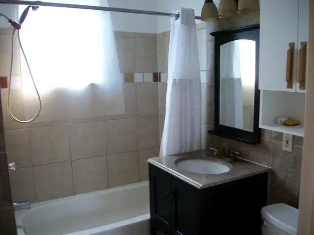 2 bedroom apartment, Pepperell St, close to Univ, QE2, Downtown - Photo 6