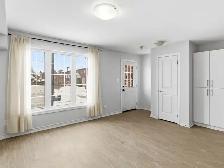 4 Beds 4 Baths TownhouseCA$900 / Month - Photo 18