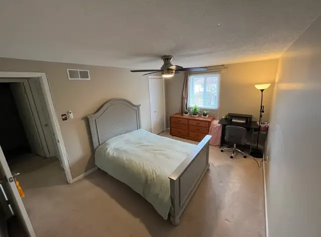 $950 Room for Rent