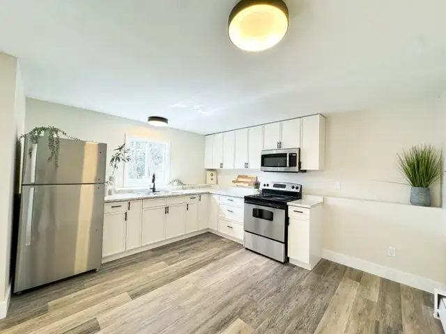 Bright Renovated 2-Bedroom Apartment for Rent