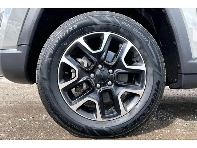 2021 Jeep Compass Trailhawk Elite | Panoroof | Alpine | TowPkg | - Photo 8