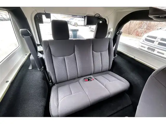 2013 Jeep Wrangler Sport 2Dr | Hard Top | Side Steps | 4X4 - Photo 27