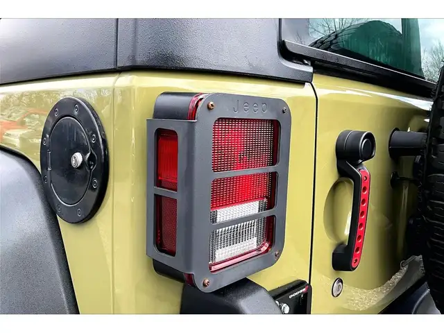 2013 Jeep Wrangler Sport 2Dr | Hard Top | Side Steps | 4X4 - Photo 31