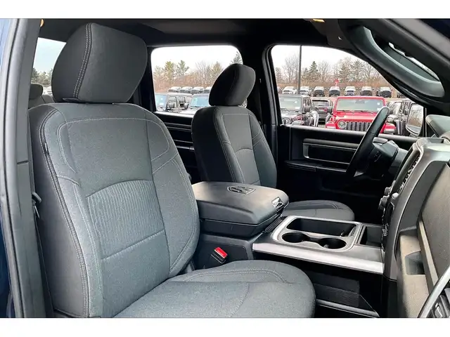 2024 Ram 1500 Classic Warlock V8 | Heated Bucket Seats | Liner | - Photo 7
