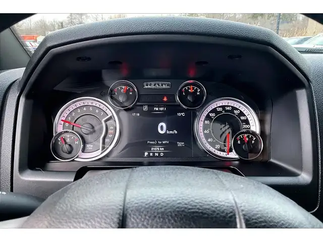 2024 Ram 1500 Classic Warlock V8 | Heated Bucket Seats | Liner | - Photo 20