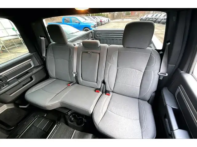 2024 Ram 1500 Classic Warlock V8 | Heated Bucket Seats | Liner | - Photo 26