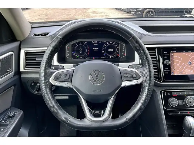 2023 Volkswagen Atlas Execline R Line | Heated Leather | Panoroo - Photo 5