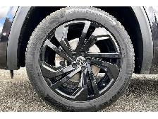 2023 Volkswagen Atlas Execline R Line | Heated Leather | Panoroo - Photo 8