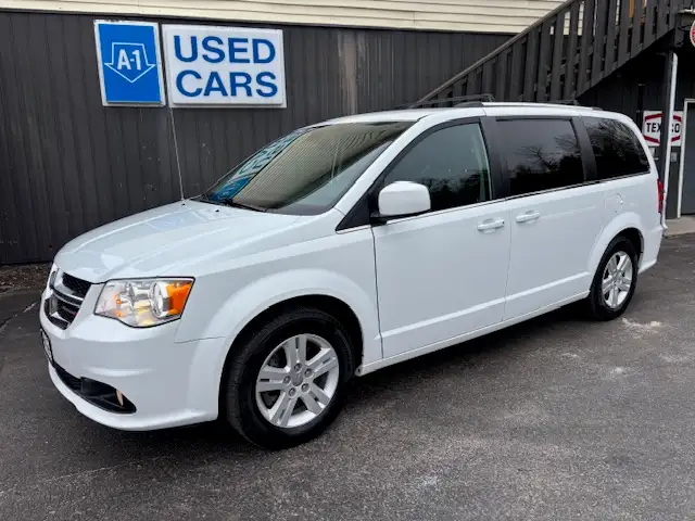 2018 DODGE GRAND CARAVAN CREW  ONLY 104,000 KM'S  LOADED - Photo 3