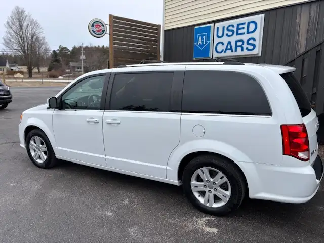 2018 DODGE GRAND CARAVAN CREW  ONLY 104,000 KM'S  LOADED - Photo 5