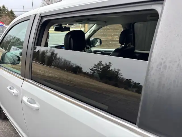 2018 DODGE GRAND CARAVAN CREW  ONLY 104,000 KM'S  LOADED - Photo 8