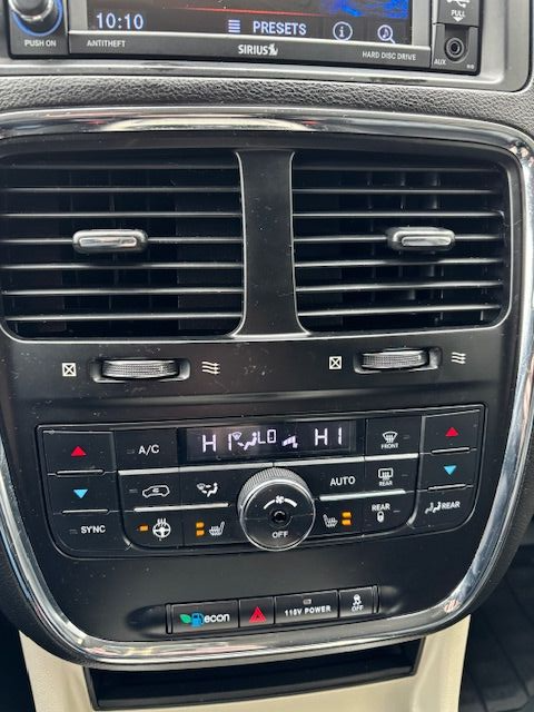 2018 DODGE GRAND CARAVAN CREW  ONLY 104,000 KM'S  LOADED - Photo 21