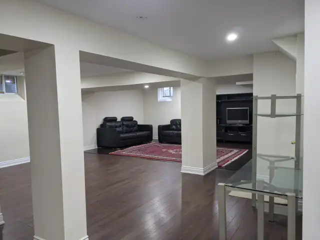 BASEMENT APARTMENT FOR RENT - Photo 2