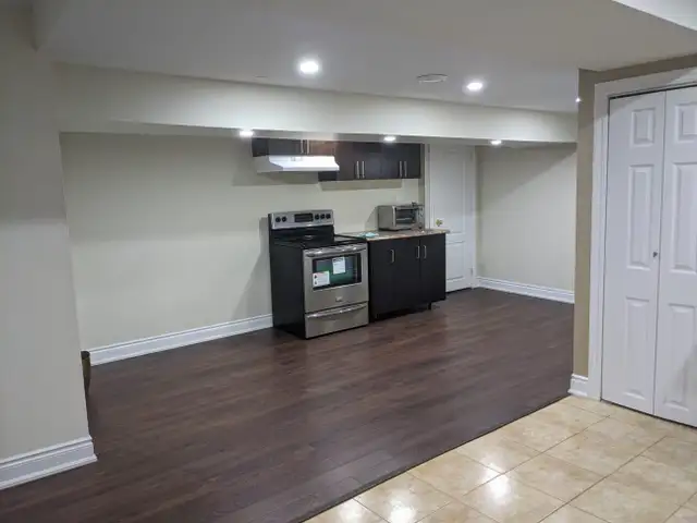 BASEMENT APARTMENT FOR RENT - Photo 3