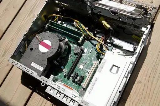 Tech Tutoring for Kids: Coding and computer repair - Photo 4