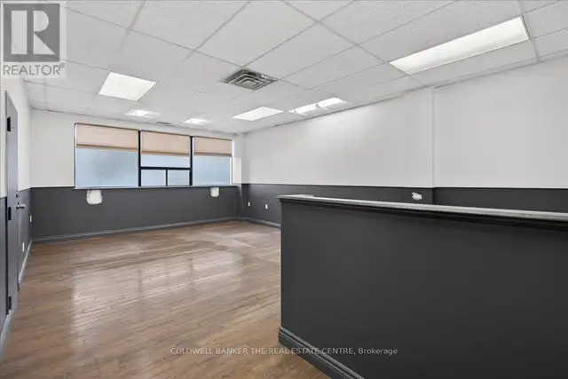 Looking for a small office or share commercial space