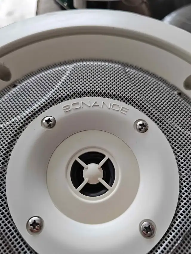 Sonance ceiling speaker 8'