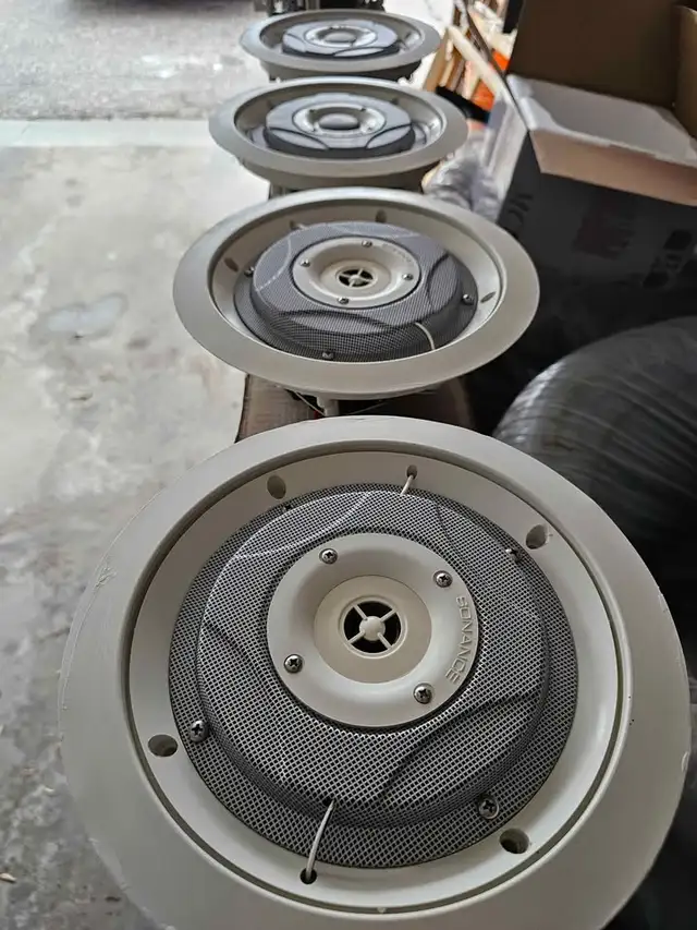 Sonance ceiling speaker 8' - Photo 2