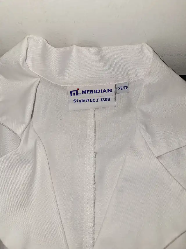 White Meridian Lab Coat XS - New - Photo 4