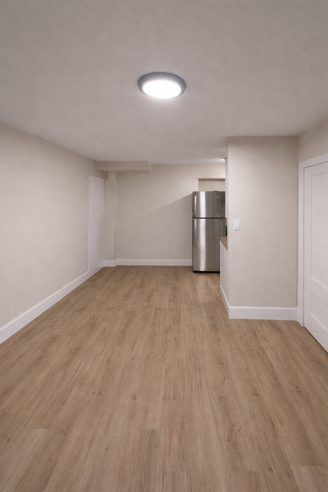 Bright Newly Renovated 1-Bedroom Apartment for Rent - Photo 3