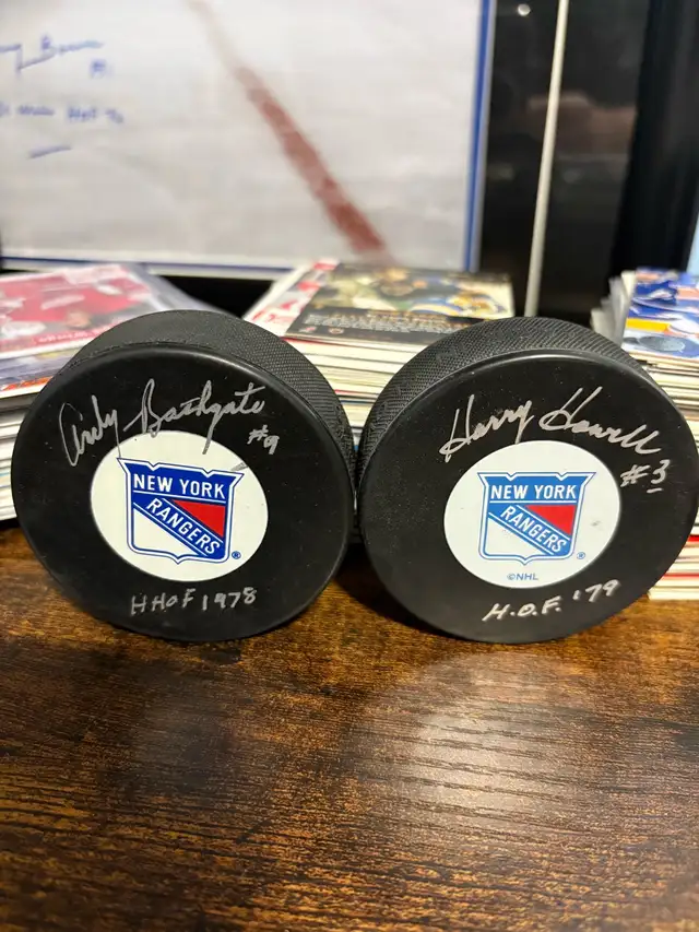 New York Ranges  Pucks
