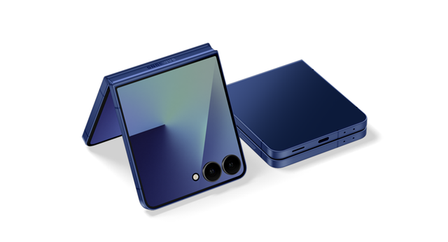 Samsung Galaxy Z Flip 7 – Save $463 | $999.99 Limited Time Deal - Photo 3