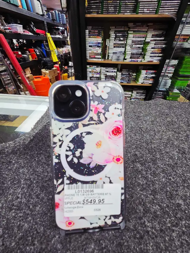 Iphone 15 128GB batterie 97% - Photo 2