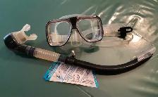 TUBA PROFESSIONNEL   MASQUE—-  NEUFS