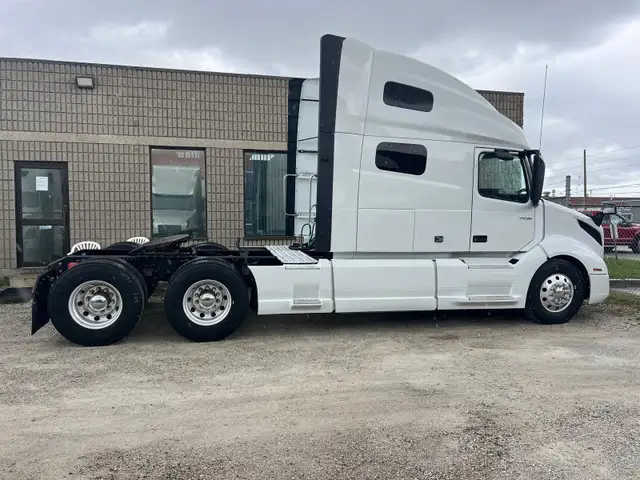 AZ Drivers Needed – Highway & Local Work - Photo 3