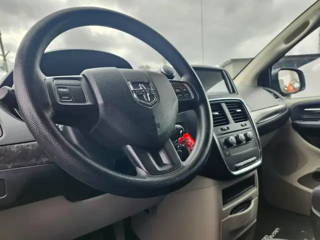 2014 Dodge Grand Caravan BAS KM 7 PASSAGER GARANTIE 1 ANS - Photo 3