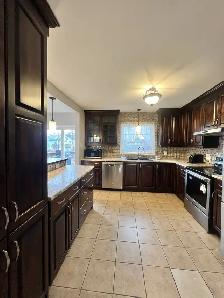 Hartlen Avenue - 4 BR, 2 BATH BEAUTIFUL FAMILY HOME AVAIL NOW! - Photo 8