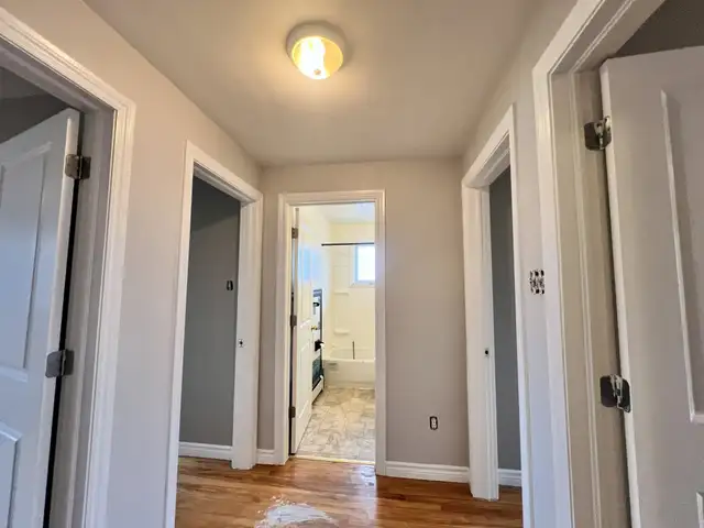 Hartlen Avenue - 4 BR, 2 BATH BEAUTIFUL FAMILY HOME AVAIL NOW! - Photo 10