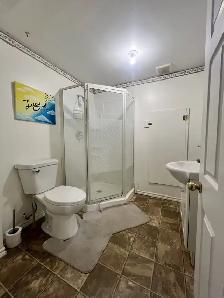 Hartlen Avenue - 4 BR, 2 BATH BEAUTIFUL FAMILY HOME AVAIL NOW! - Photo 14